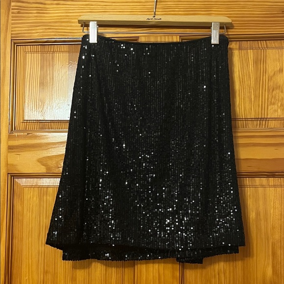 Old Navy Black Sequin Skater Skirt - Picture 1 of 3